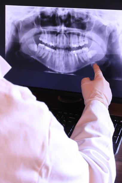 Best Cracked Tooth Emergency Dentist  in North Sarasota, FL