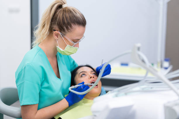 Best Dentist for Tooth Abscess  in North Sarasota, FL